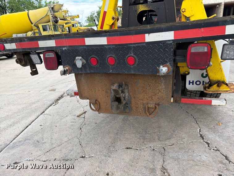 image for item FK0257 2012 Kenworth T800 crane truck