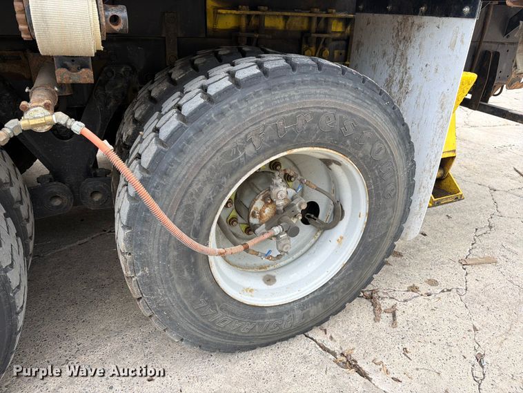 image for item FK0257 2012 Kenworth T800 crane truck