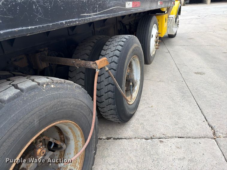image for item FK0257 2012 Kenworth T800 crane truck