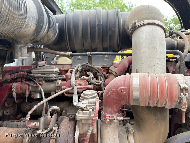 image for item FK0257 2012 Kenworth T800 crane truck