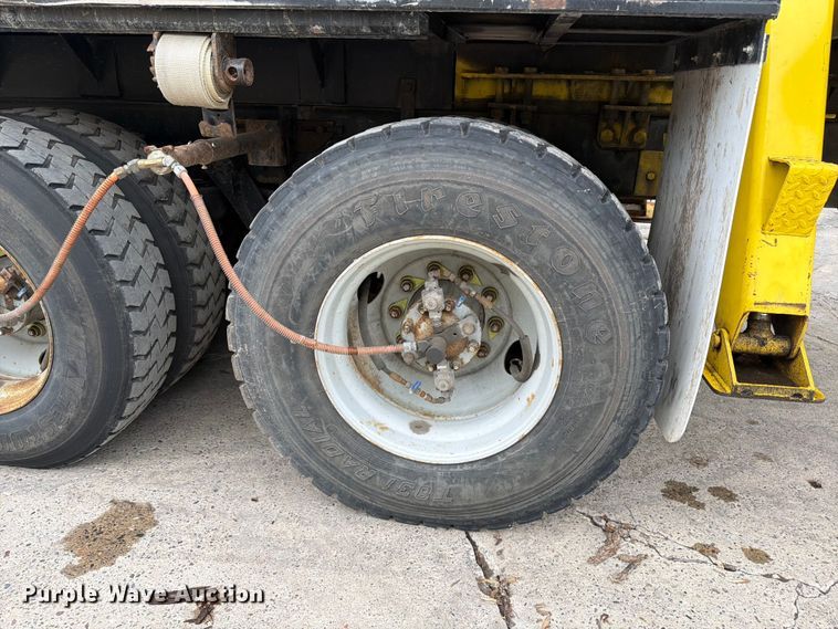 image for item FK0257 2012 Kenworth T800 crane truck