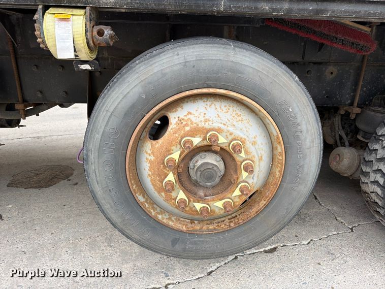 image for item FK0257 2012 Kenworth T800 crane truck