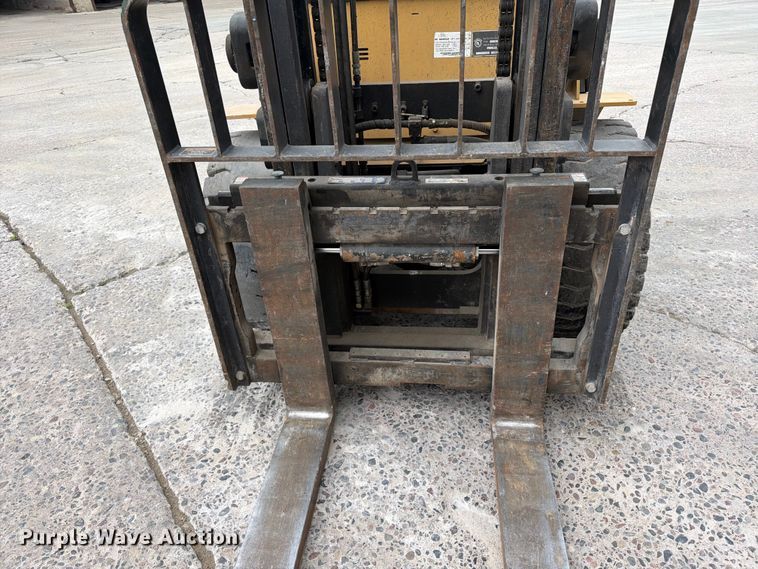 image for item FK0259 Caterpillar PD12000 forklift