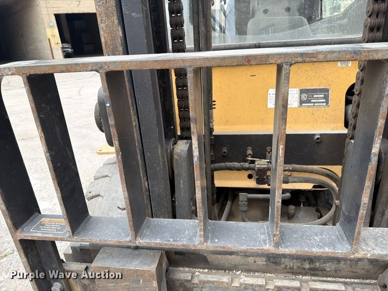 image for item FK0259 Caterpillar PD12000 forklift