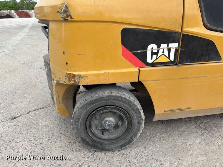 image for item FK0259 Caterpillar PD12000 forklift