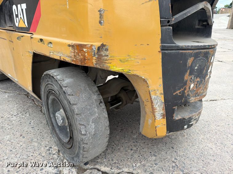 image for item FK0259 Caterpillar PD12000 forklift