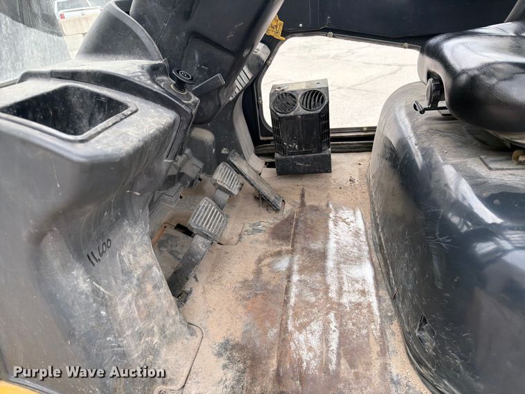 image for item FK0259 Caterpillar PD12000 forklift