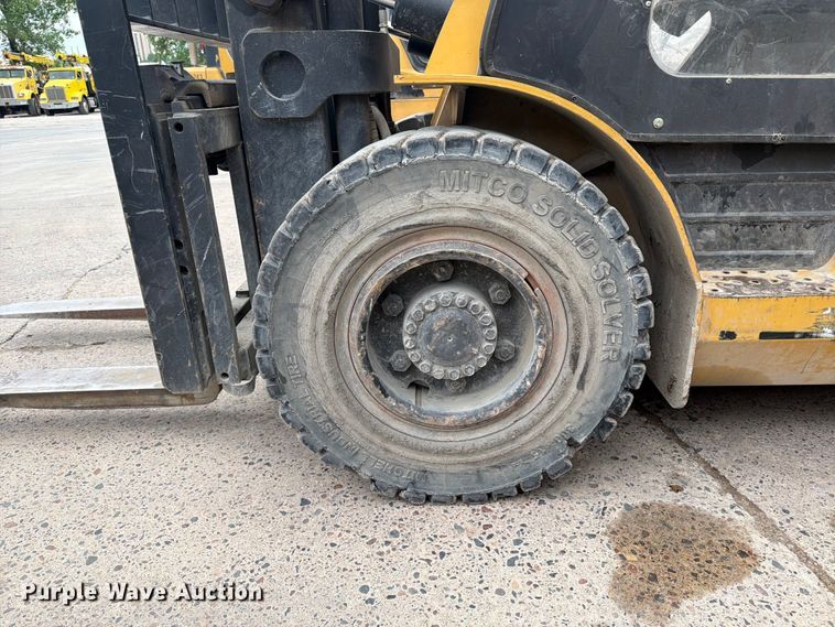 image for item FK0259 Caterpillar PD12000 forklift
