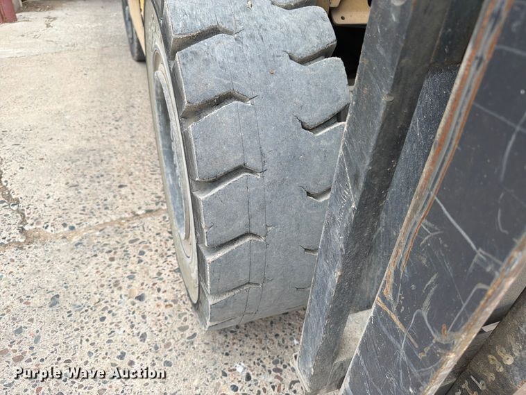 image for item FK0259 Caterpillar PD12000 forklift
