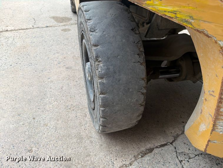 image for item FK0259 Caterpillar PD12000 forklift