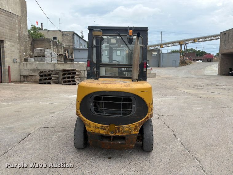 image for item FK0261 Caterpillar DP40K-D forklift