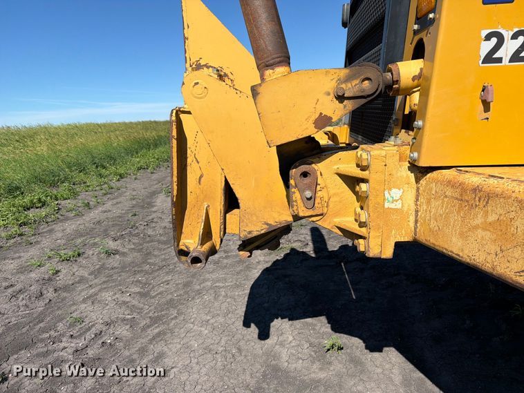 image for item FK0287 2005 Caterpillar 627G scraper