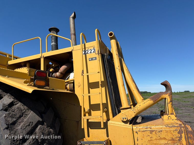 image for item FK0287 2005 Caterpillar 627G scraper