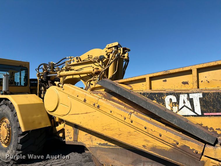 image for item FK0287 2005 Caterpillar 627G scraper