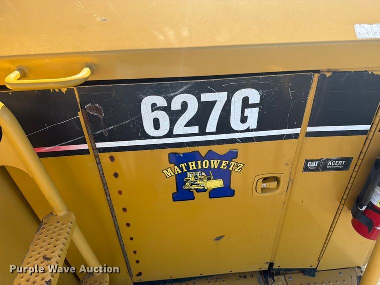 image for item FK0287 2005 Caterpillar 627G scraper