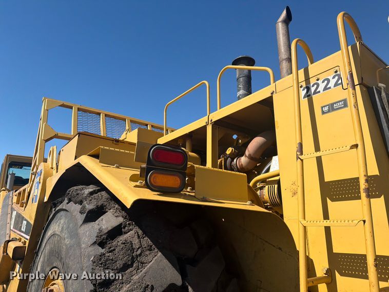image for item FK0287 2005 Caterpillar 627G scraper