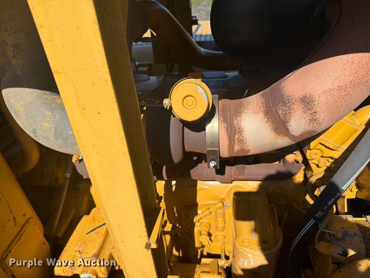 image for item FK0287 2005 Caterpillar 627G scraper