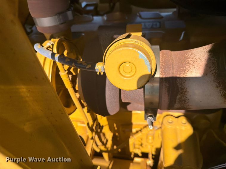 image for item FK0287 2005 Caterpillar 627G scraper