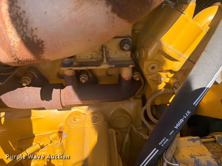 image for item FK0287 2005 Caterpillar 627G scraper