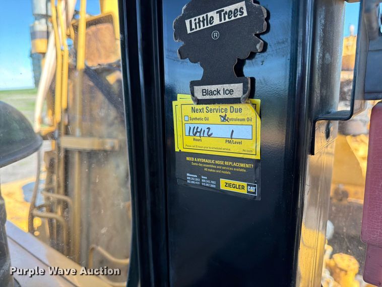 image for item FK0287 2005 Caterpillar 627G scraper