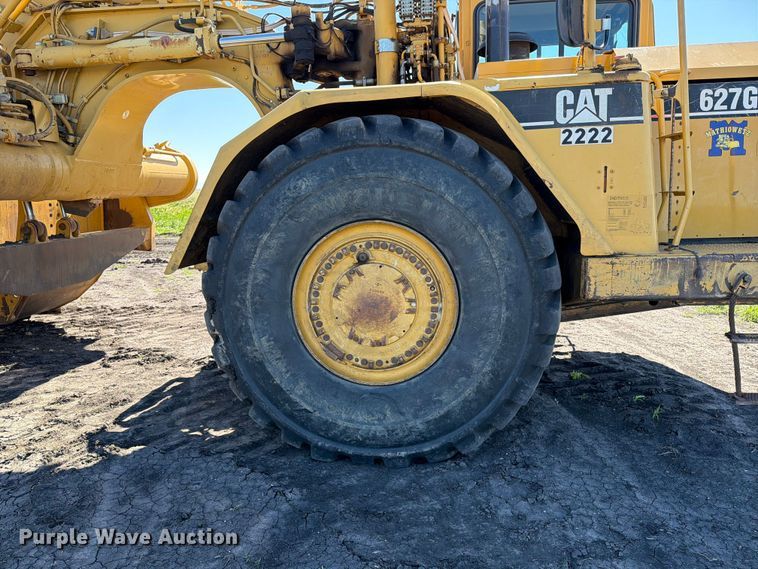 image for item FK0287 2005 Caterpillar 627G scraper