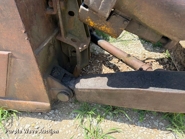 image for item FK3024 Caterpillar D7F dozer