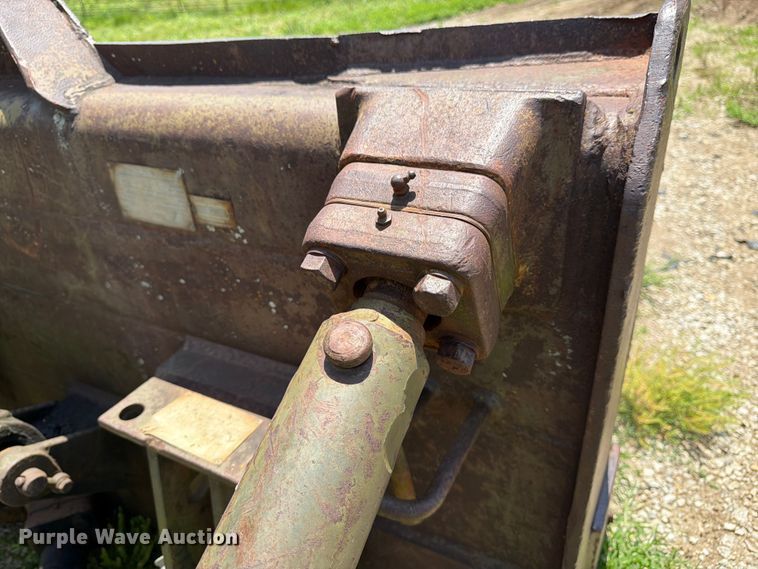 image for item FK3024 Caterpillar D7F dozer