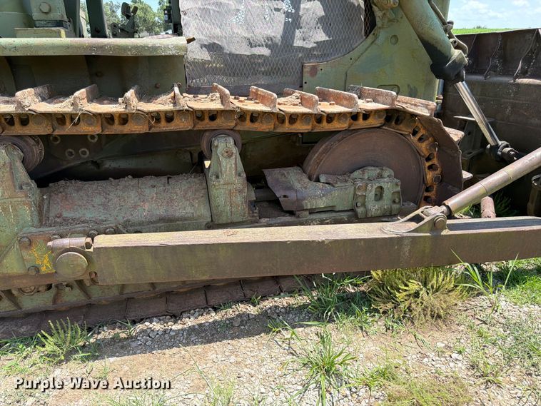 image for item FK3024 Caterpillar D7F dozer