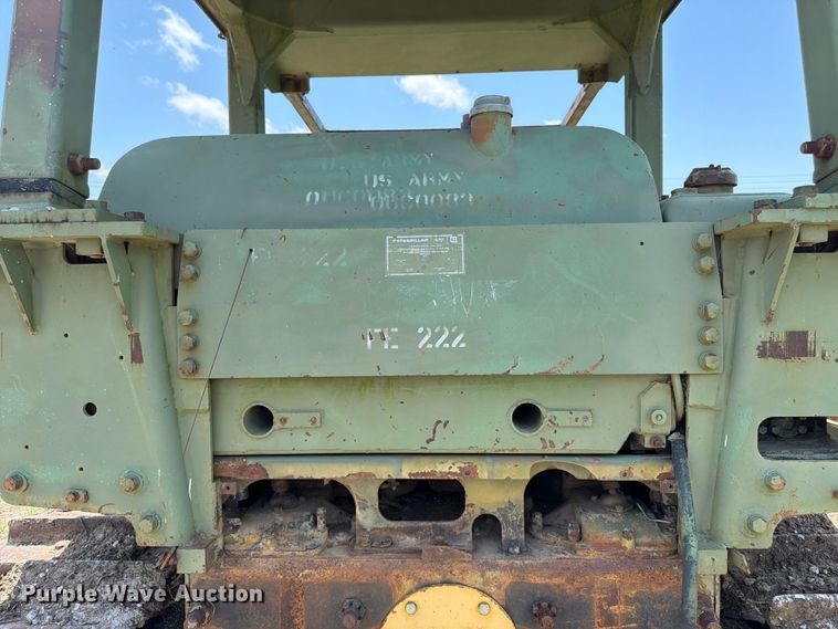 image for item FK3024 Caterpillar D7F dozer