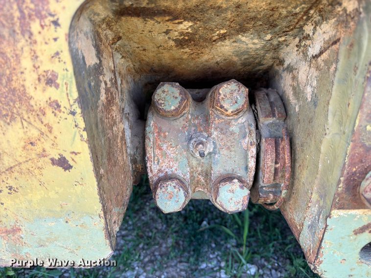 image for item FK3024 Caterpillar D7F dozer