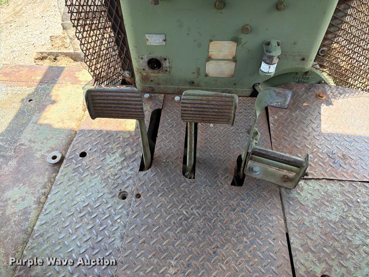 image for item FK3024 Caterpillar D7F dozer
