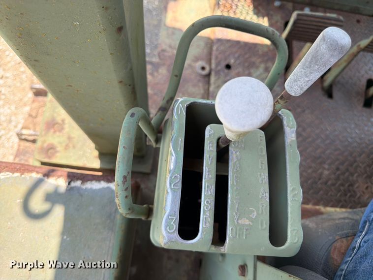 image for item FK3024 Caterpillar D7F dozer