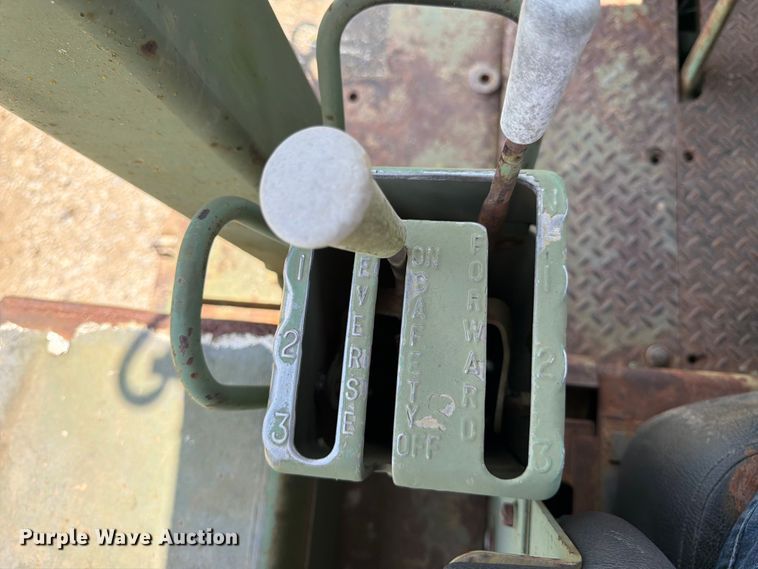 image for item FK3024 Caterpillar D7F dozer
