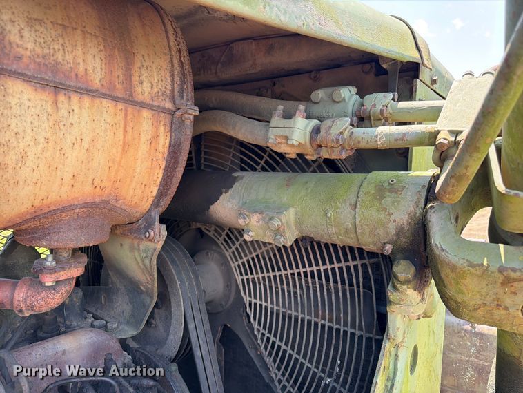 image for item FK3024 Caterpillar D7F dozer