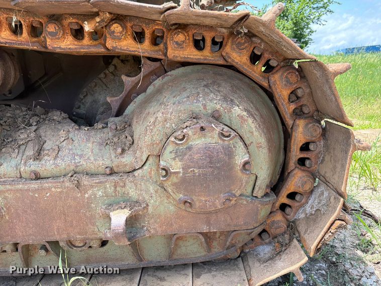 image for item FK3024 Caterpillar D7F dozer