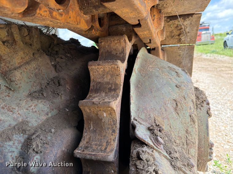 image for item FK3024 Caterpillar D7F dozer