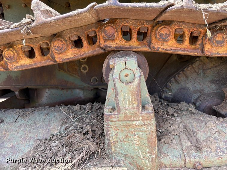 image for item FK3024 Caterpillar D7F dozer