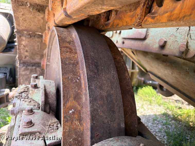 image for item FK3024 Caterpillar D7F dozer