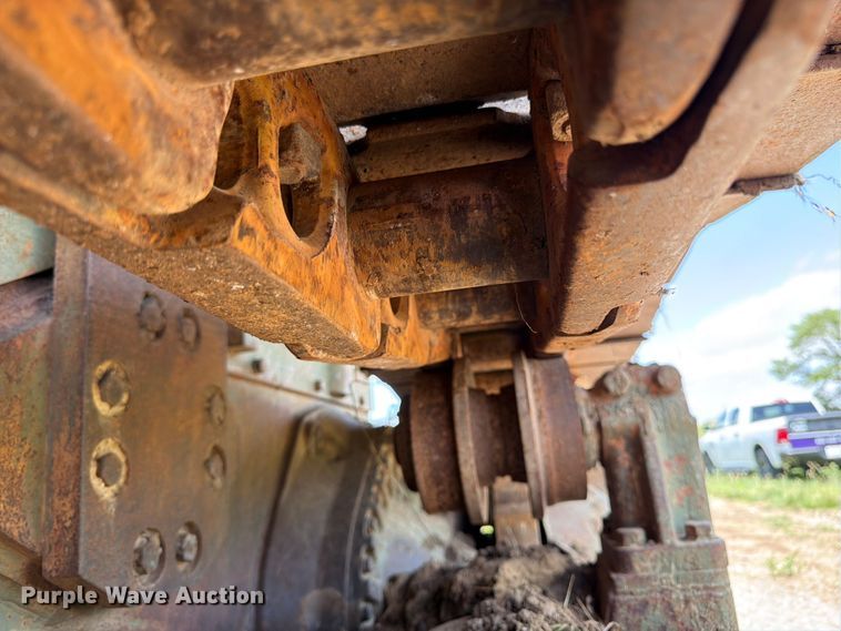 image for item FK3024 Caterpillar D7F dozer