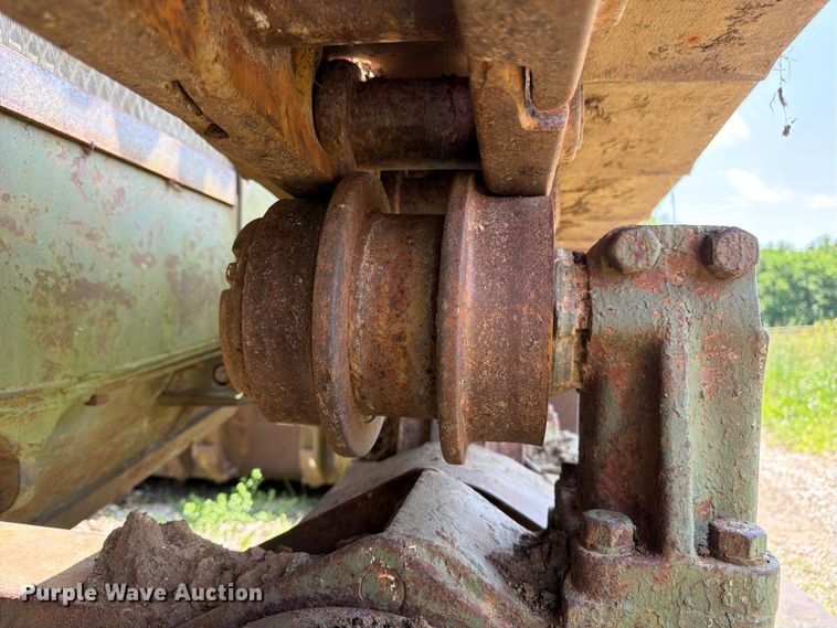 image for item FK3024 Caterpillar D7F dozer