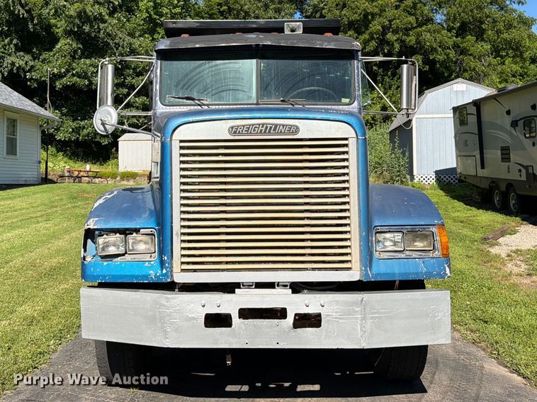 image for item FK3037 1989 Freightliner USF-1E dump truck