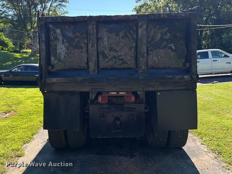 image for item FK3037 1989 Freightliner USF-1E dump truck