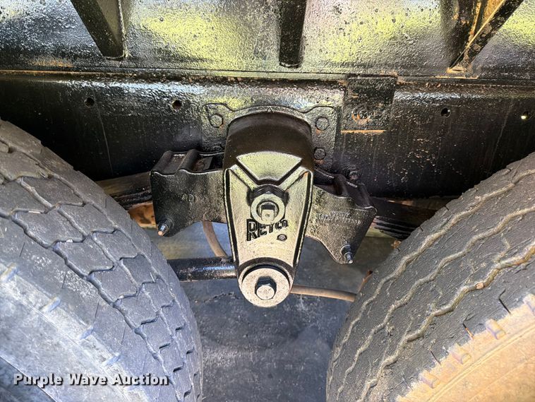 image for item FK3037 1989 Freightliner USF-1E dump truck