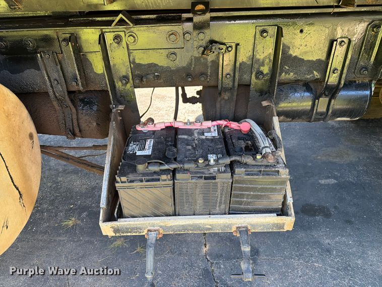 image for item FK3037 1989 Freightliner USF-1E dump truck