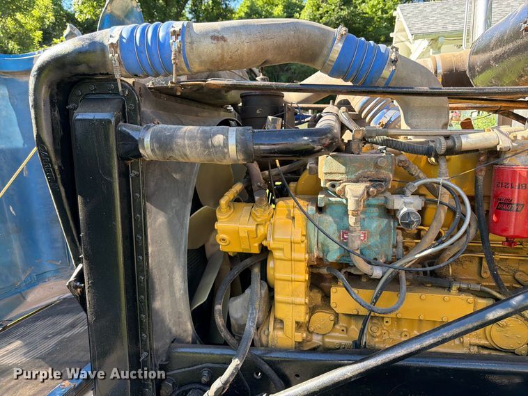 image for item FK3037 1989 Freightliner USF-1E dump truck