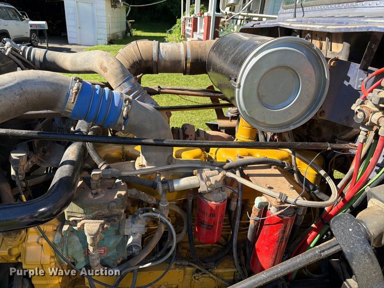 image for item FK3037 1989 Freightliner USF-1E dump truck