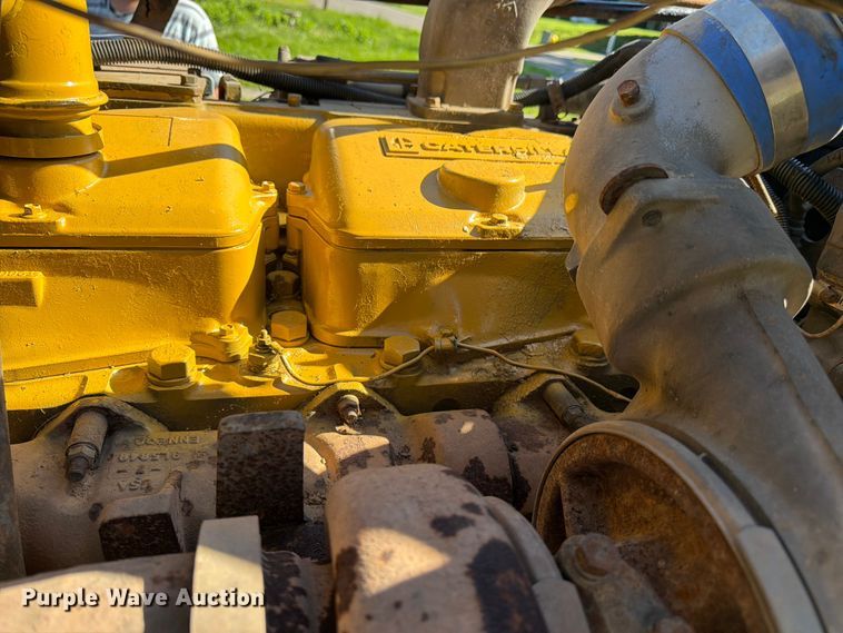image for item FK3037 1989 Freightliner USF-1E dump truck