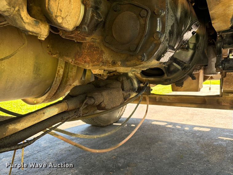 image for item FK3037 1989 Freightliner USF-1E dump truck