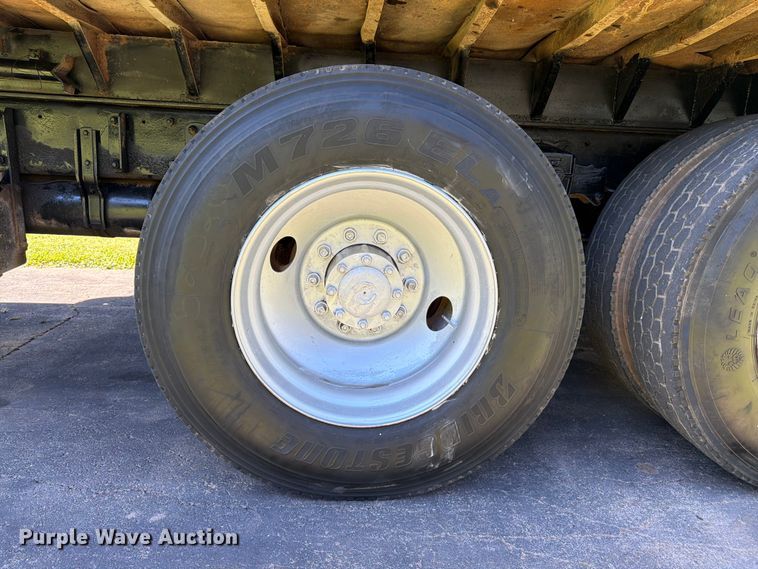 image for item FK3037 1989 Freightliner USF-1E dump truck