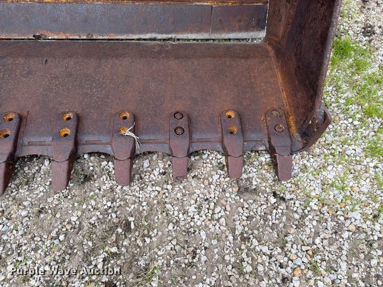 image for item FK3063 International Harvester 250A track loader